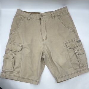 UNIONBAY Tan Cargo Shorts with 8 pockets Size 36